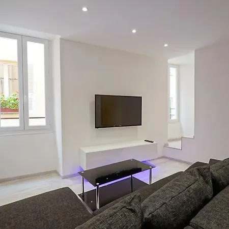 Carlota - Renove Au Coeur De La Vieille - By Tgb Appartement