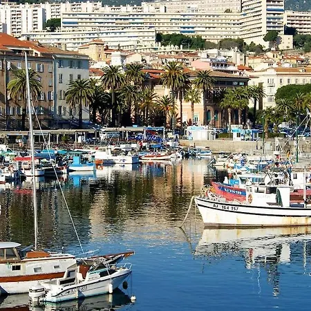 Carlota - Renove Au Coeur De La Vieille - By Tgb